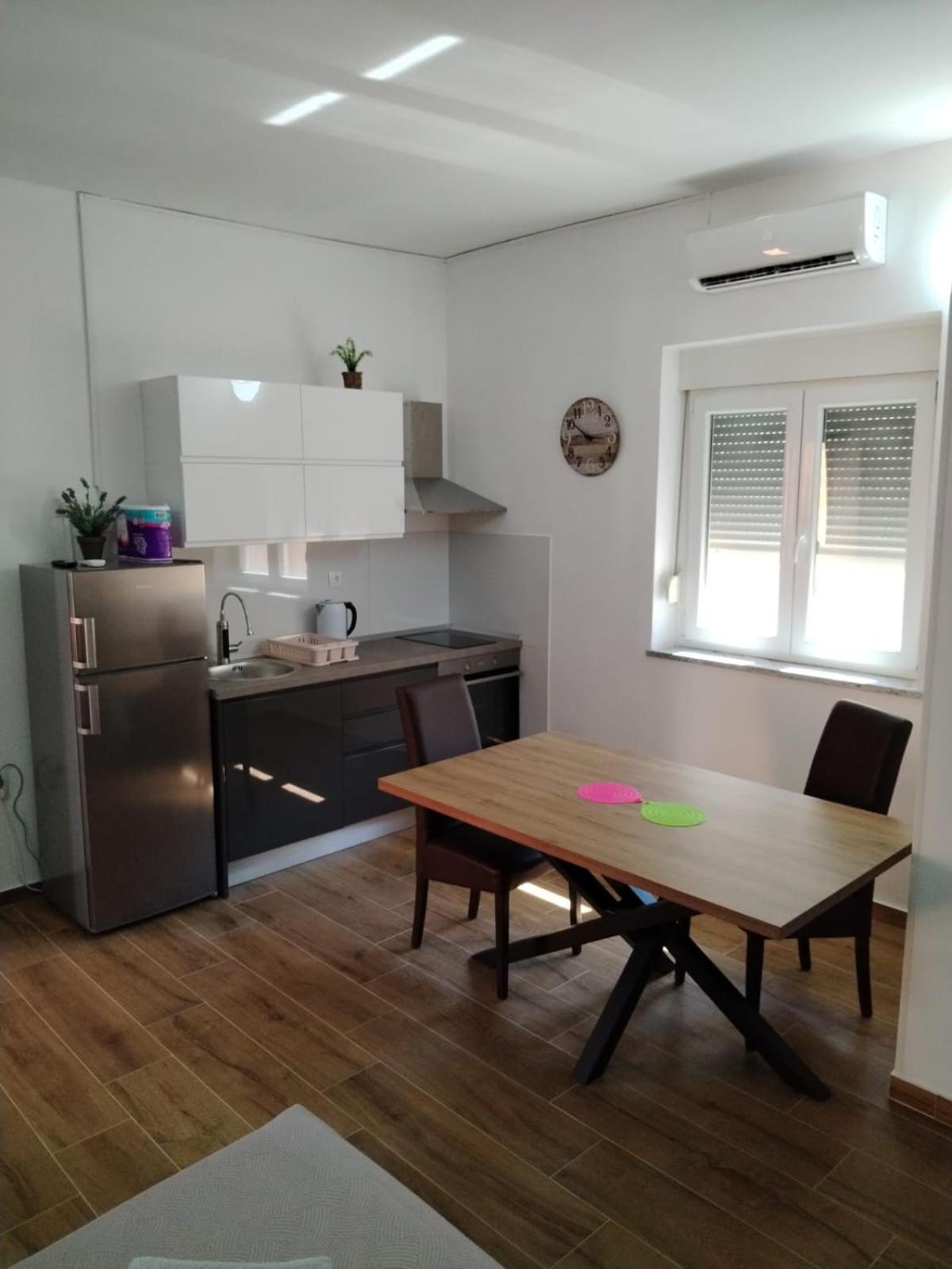Apartment Maja Zadar Exteriör bild